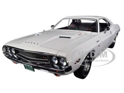 1970 dodge challenger diecast model car